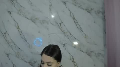 Snapshot of valerie_rouse chatting on 07-02-26, 10:38 Valerie online show from 07-02-26, 10:38