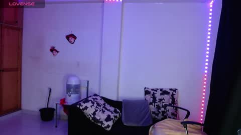 Valerie online show from 03-10-25, 10:59