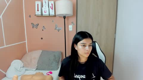 Juli C online show from 12-24-24, 08:16