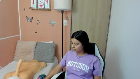 Juli C online show from 02-08-25, 09:15