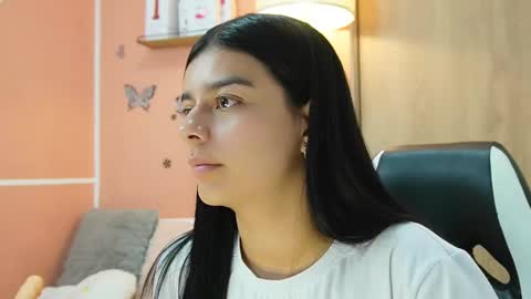 Juli C online show from 02-24-25, 09:31