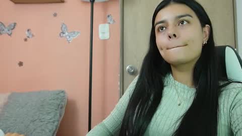 Juli C online show from 03-01-25, 08:42