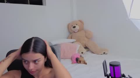 Juli C online show from 12-14-25, 12:49