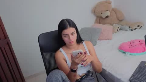 Juli C online show from 03-27-26, 01:55