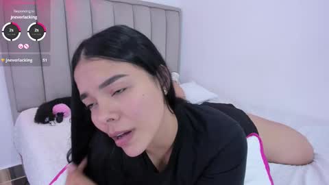 Cris  online show from 02-22-25, 06:08