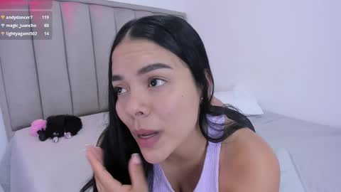 Cris  online show from 03-01-25, 12:39