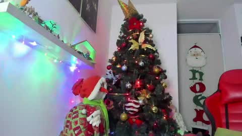 Snapshot of valery_adams1 chatting on 12-24-24, 04:22 Valery adams1 online show from 12-24-24, 04:22