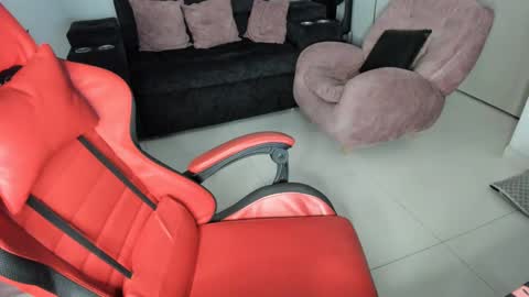 Snapshot of valery_adams1 chatting on 03-06-25, 04:30 Valery adams1 online show from 03-06-25, 04:30