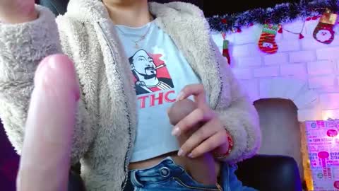 Snapshot of valery_meer_ chatting on 12-24-24, 12:11 Valeria online show from 12-24-24, 12:11