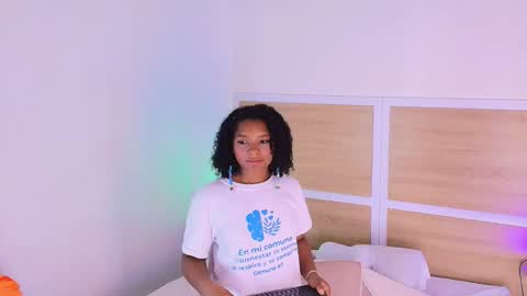 Snapshot of valerycortezm chatting on 02-21-26, 12:17 Valery online show from 02-21-26, 12:17