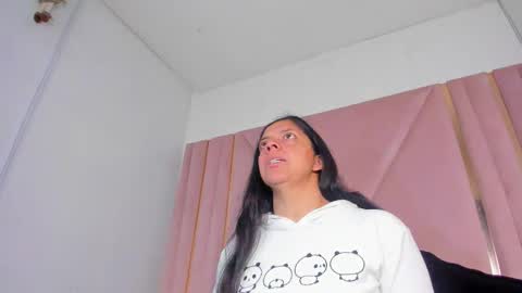 valeryloveh online show from 12-16-25, 03:06