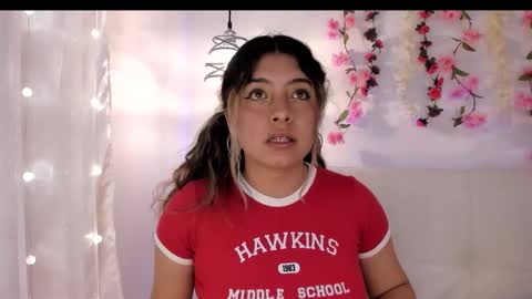 Snapshot of valerysweet11 chatting on 02-08-26, 05:00 Valery online show from 02-08-26, 05:00