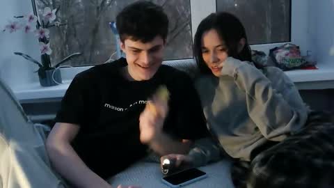 valesios online show from 11-30-25, 01:15