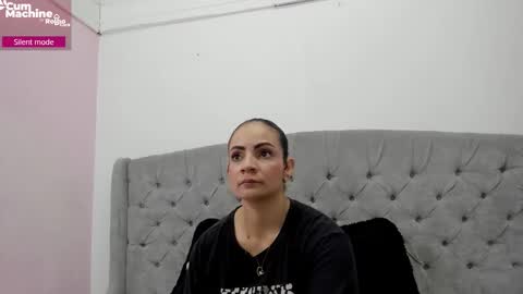 Valesskahall online show from 11-29-25, 12:08