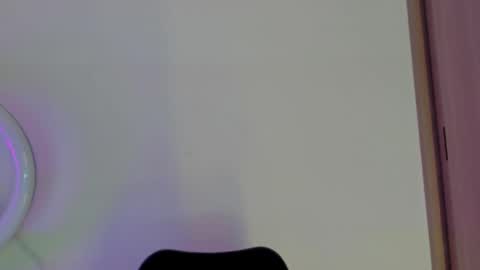 Valezny V online show from 04-18-26, 07:07