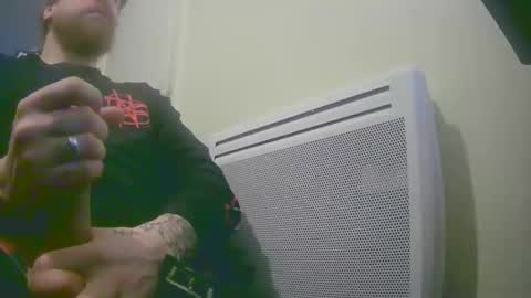 Snapshot of valikpantysniffer chatting on 02-23-26, 06:55 valikpantysniffer online show from 02-23-26, 06:55