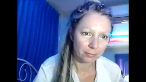 Snapshot of valleriwind chatting on 01-27-25, 01:59 ValleriWind online show from 01-27-25, 01:59