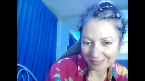 Snapshot of valleriwind chatting on 01-30-25, 05:17 ValleriWind online show from 01-30-25, 05:17