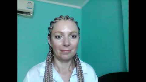 Snapshot of valleriwind chatting on 02-07-25, 04:16 ValleriWind online show from 02-07-25, 04:16