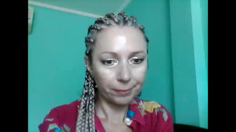 Snapshot of valleriwind chatting on 02-11-25, 07:12 ValleriWind online show from 02-11-25, 07:12