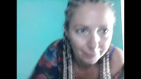 Snapshot of valleriwind chatting on 02-14-25, 11:10 ValleriWind online show from 02-14-25, 11:10