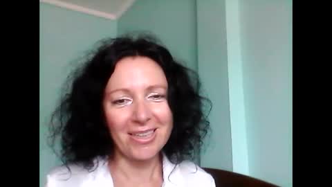 Snapshot of valleriwind chatting on 02-22-25, 07:23 ValleriWind online show from 02-22-25, 07:23