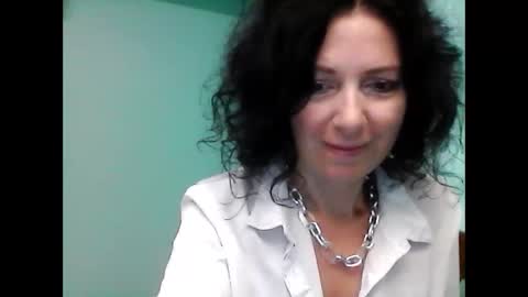 Snapshot of valleriwind chatting on 03-06-25, 10:58 ValleriWind online show from 03-06-25, 10:58