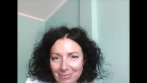 Snapshot of valleriwind chatting on 03-07-25, 05:08 ValleriWind online show from 03-07-25, 05:08