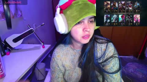 Im Violet online show from 01-25-25, 06:55