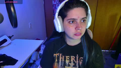 Im Violet online show from 03-08-25, 03:39