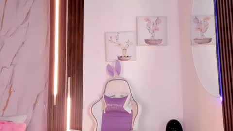 Snapshot of valloletsamar chatting on 02-01-26, 12:15 Vallolet Peach online show from 02-01-26, 12:15