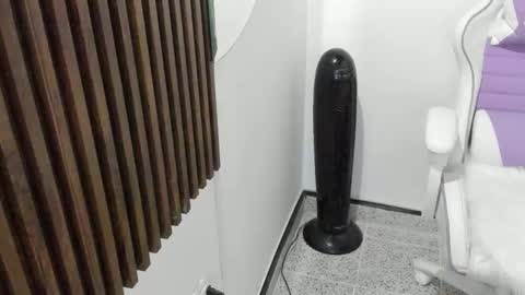 Snapshot of valloletsamar chatting on 03-03-26, 01:34 Vallolet Peach online show from 03-03-26, 01:34