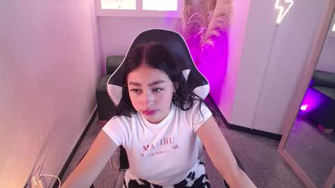 vallolett__ online show from 02-26-26, 07:35