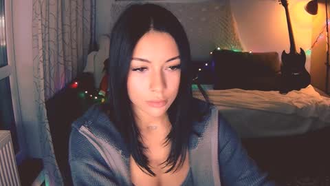 Little Devil online show from 12-12-24, 05:15