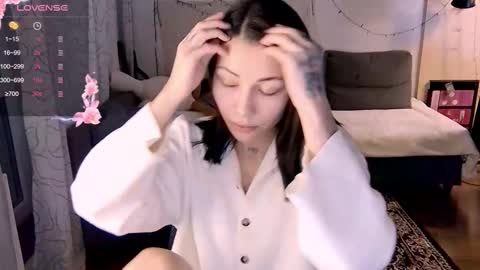 Little Devil online show from 02-09-25, 06:26