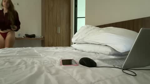 valure_lera online show from 09-21-25, 12:01