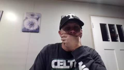 Snapshot of valvenus101 chatting on 10-25-25, 03:47 Val Venus online show from 10-25-25, 03:47