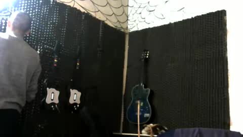 vampireathome online show from 11-16-25, 03:56