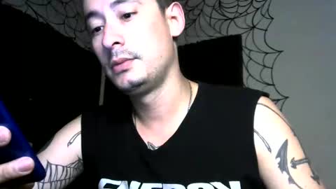 vampireathome online show from 11-29-25, 06:38