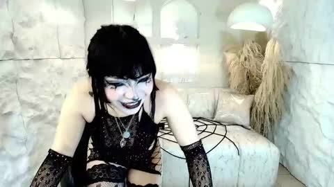 vampkitty_r online show from 02-17-26, 01:18