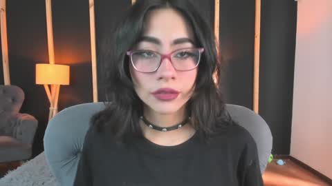 vampy_dolll online show from 12-16-24, 01:11