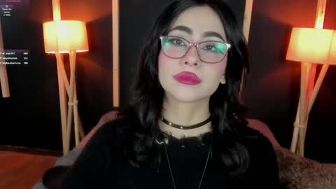 vampy_dolll online show from 01-12-25, 05:45