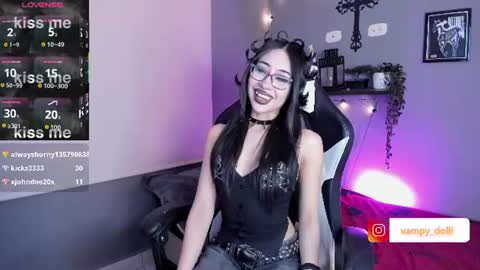 Snapshot of vampy_dolll chatting on 07-11-26, 01:08 vampy_dolll online show from 07-11-26, 01:08