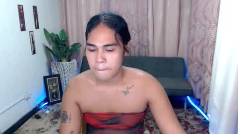 vampy_ebony_laxine online show from 10-08-25, 08:23