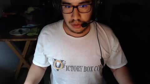 Snapshot of vancoserx111 chatting on 01-11-25, 07:06 vancoserx111 online show from 01-11-25, 07:06