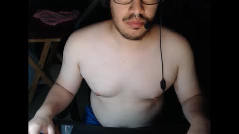 Snapshot of vancoserx111 chatting on 01-18-25, 01:52 vancoserx111 online show from 01-18-25, 01:52