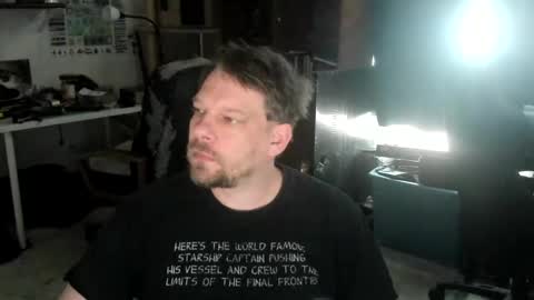 Snapshot of vandonh chatting on 09-30-25, 09:09 vandonh online show from 09-30-25, 09:09