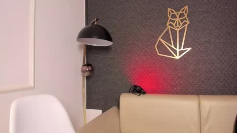 vane_vixen online show from 12-18-25, 03:56