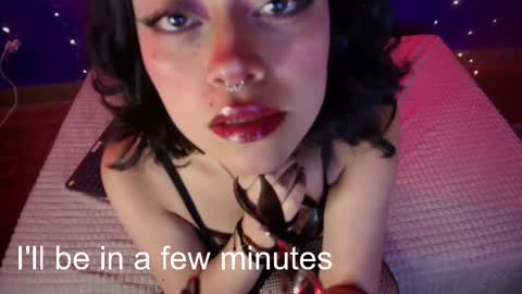 Vanelope online show from 11-05-25, 07:03