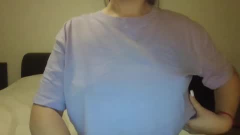 VanesaJewel online show from 03-02-25, 08:40